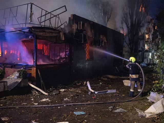 "Bu gece Kiev'e en yoğun balistik f&uuml;ze saldırılarından biri d&uuml;zenlendi"