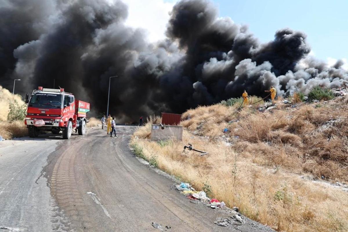 Amasya da çöp depolama alanında yangın 1
