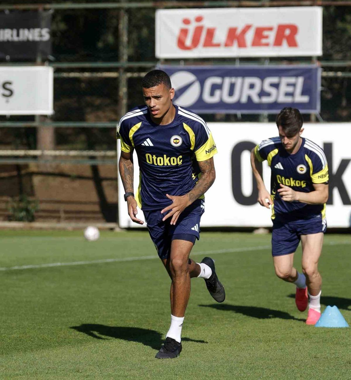 Fenerbahçe, Gornik Zabrze maçı hazırlıklarını sürdürdü 1
