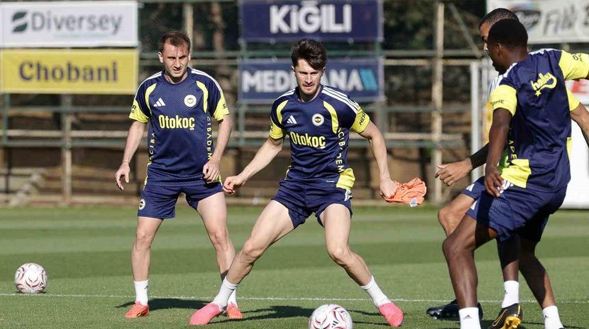 Fenerbah&ccedil;e, Gornik Zabrze ma&ccedil;ı hazırlıklarını s&uuml;rd&uuml;rd&uuml;