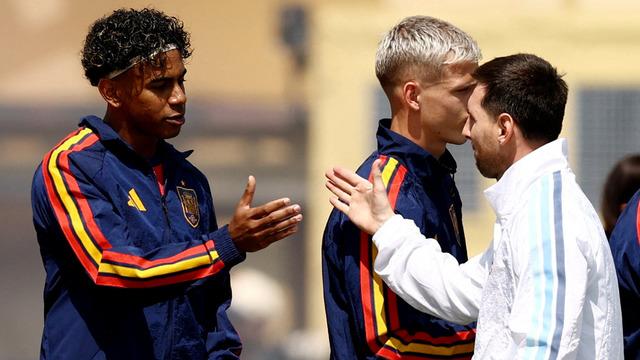 Dünya Kupası'na kuşak farkı! Messi ve Yamal tarihe geçti