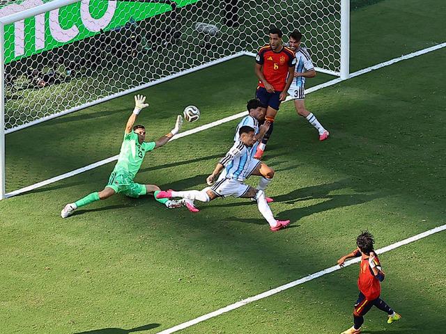 Futbolun zirvesinde İspanya! D&uuml;nya Kupası finalinde Arjantin'i devirdi
