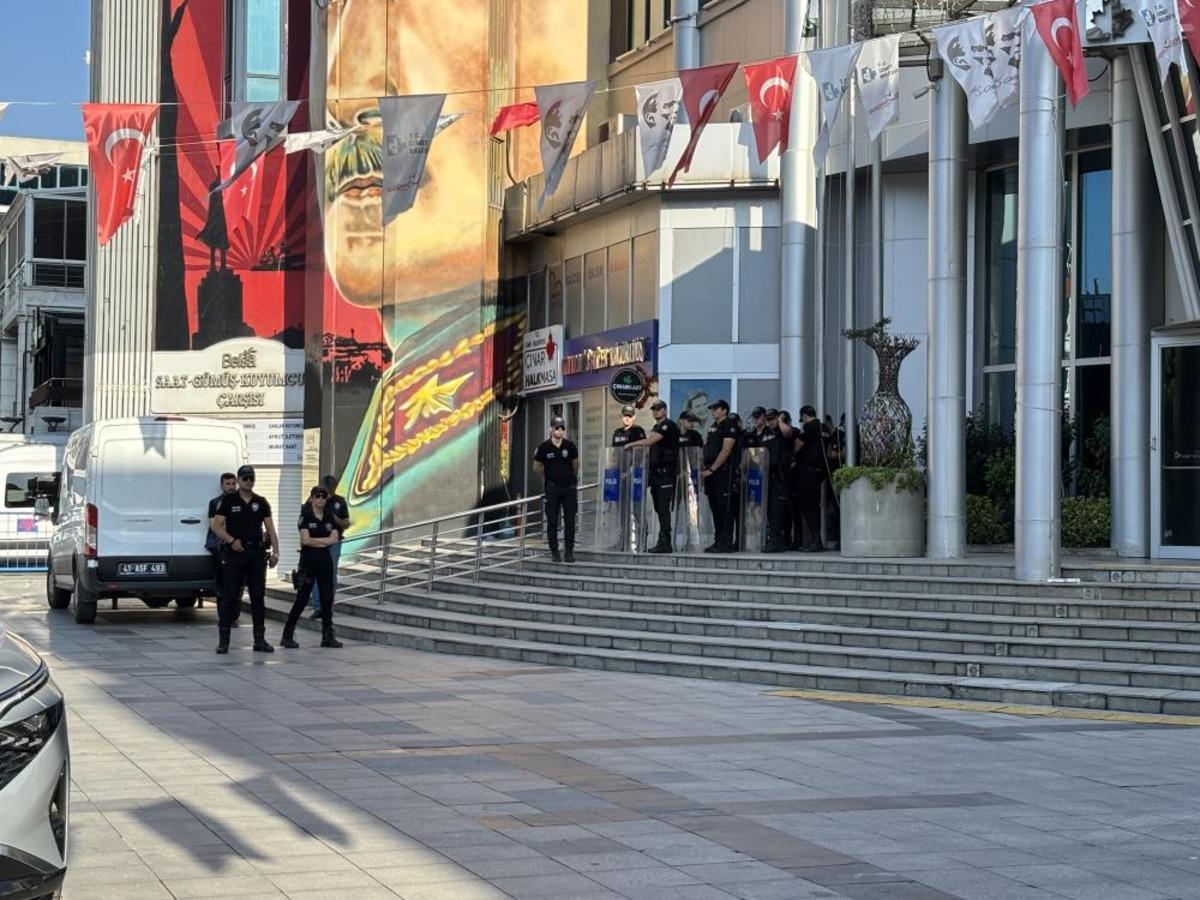 SON DAKİKA | İzmit Belediyesi ne operasyon! Fatma Kaplan Hürriyet gözaltında 1