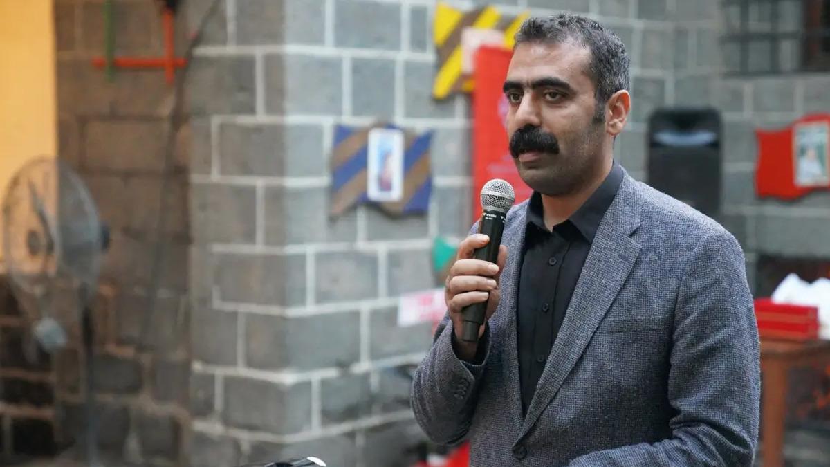 Diyarbakır Büyükşehir Belediyesi'nde istifa depremi! Doğan Hatun görevini bıraktı