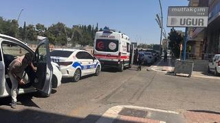 Kontrolden çıkarak devrilen motosikletin sürücüsü yaralandı