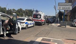 Kontrolden &ccedil;ıkarak devrilen motosikletin s&uuml;r&uuml;c&uuml;s&uuml; yaralandı
