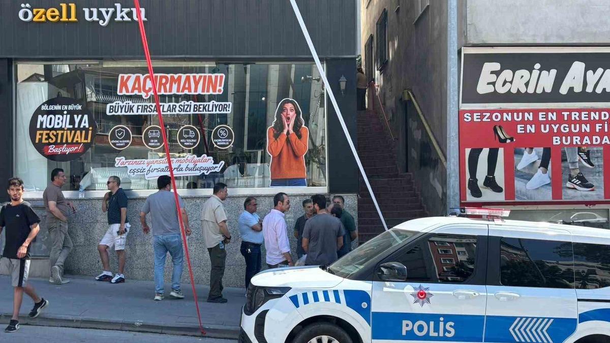 Yakınların haber alamadığı kadın evinde ölü bulundu
