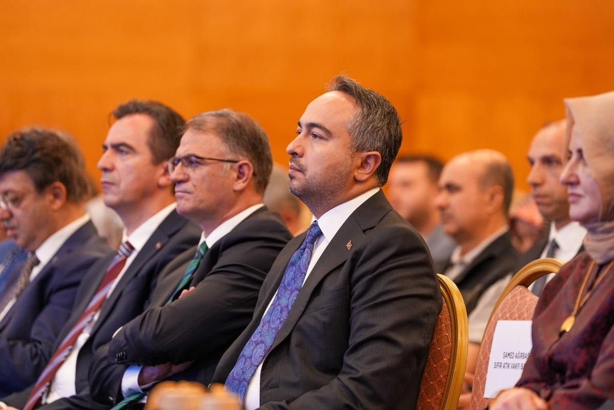 Van Gölü Havzası Sürdürülebilir Gelecek Çalıştayı: "2050 Vizyonu’nu hep beraber inşa etmeye başlıyoruz" 3