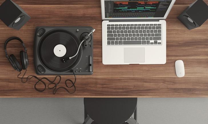 D&uuml;kkanda &ccedil;alacak m&uuml;zik tercihin ne olur?