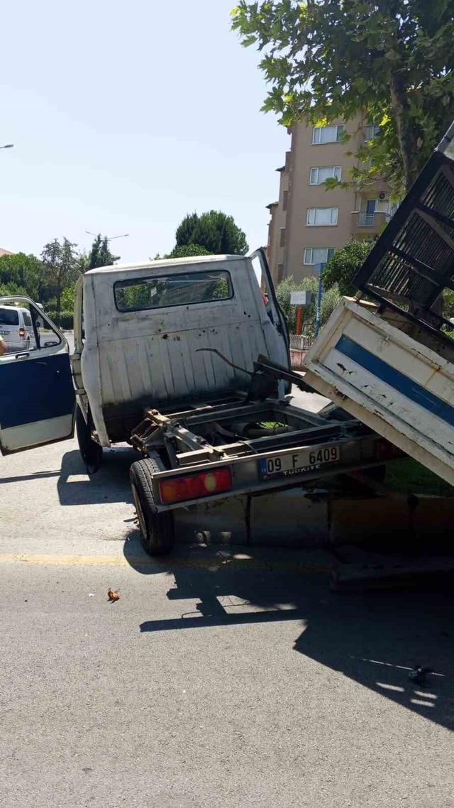 Otomobille çarpışan kamyonet refüje çıktı: 1 yaralı 2