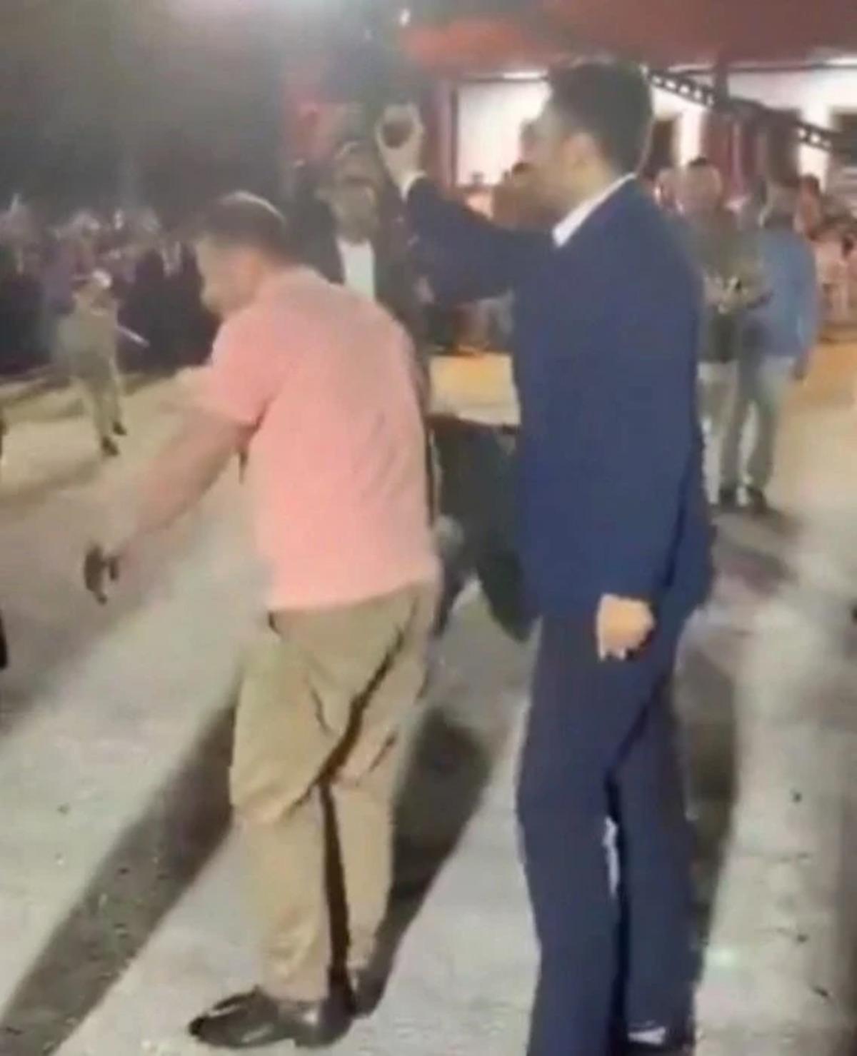 Düğünde havaya ateş açan AK Partili yönetici Keklik görevinden istifa etti 1