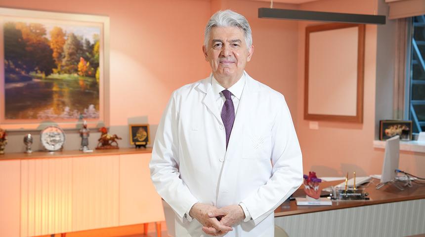 A&ccedil;ık kalp ameliyatı olamayan hastalara yeni umut! T&uuml;rkiye'de ilk kez uygulandı