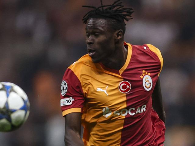 Galatasaray'da Wilfried Singo depremi! Inter ve Napoli peşinde, y&ouml;netim ikiye b&ouml;l&uuml;nd&uuml;