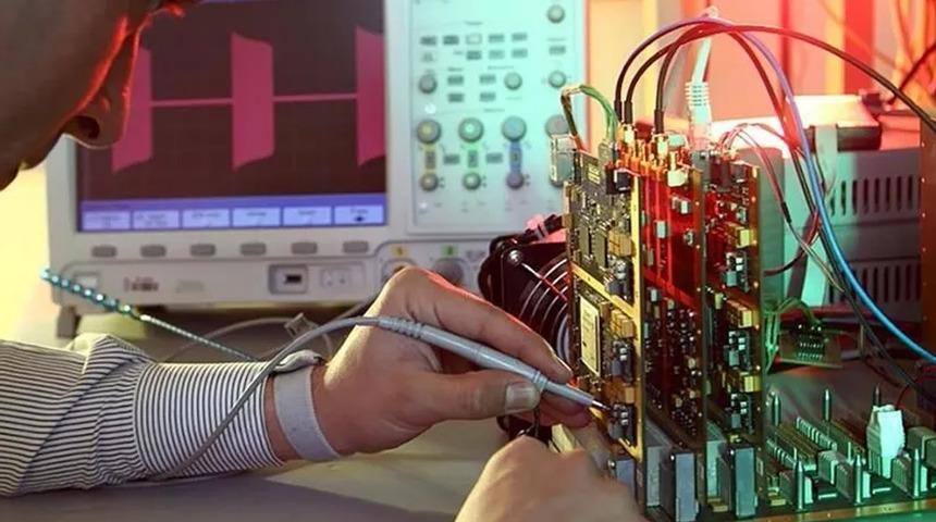 Elektrik ve elektronik sekt&ouml;r&uuml;nden t&uuml;m zamanların en y&uuml;ksek 6 aylık ihracatı