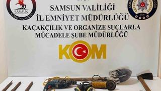 Halı altındaki gizli geçit kaçak kazıyı ortaya çıkardı