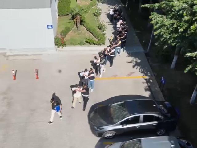 Sultanbeyli&rsquo;de uyuşturucu operasyonu: 11 kişi tutuklandı