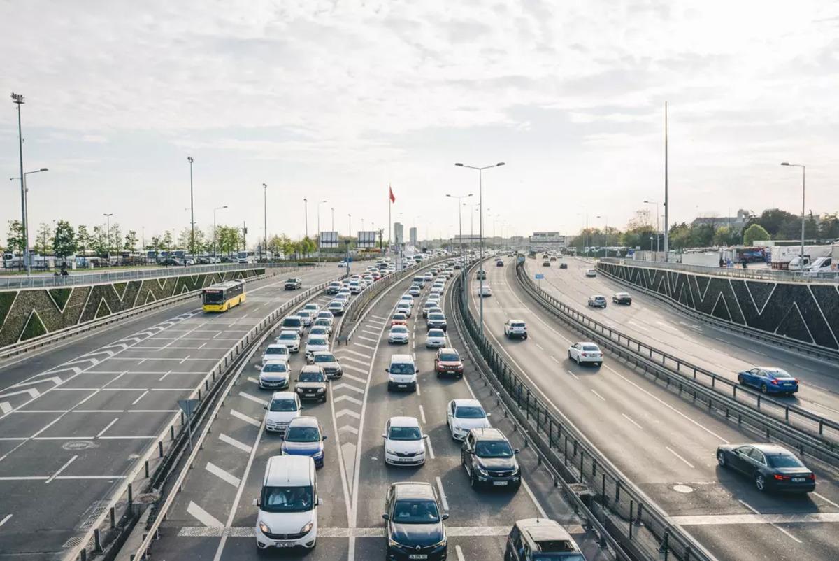 Sahte ekspertizle “hasarsız araç” oyunu: Arabaların geçmişini silip satışa çıkardılar! 3