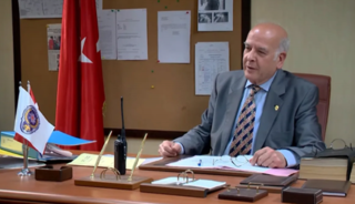 Arka Sokaklar'ın yıldızı huzurevinde ortaya &ccedil;ıktı! Y&uuml;rek dağlayan s&ouml;zler
