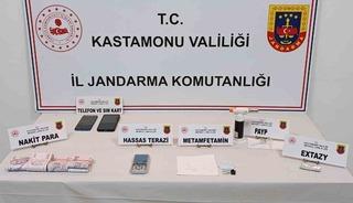 Kastamonu&rsquo;da uyuşturucu operasyonlarında 5 ş&uuml;pheli g&ouml;zaltına alındı