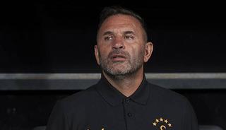 Galatasaray'da s&uuml;rpriz! Okan Buruk ayrılığa izin vermedi