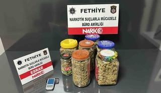 Fethiye&rsquo;de 1195 gram uyuşturucu madde ele ge&ccedil;irildi