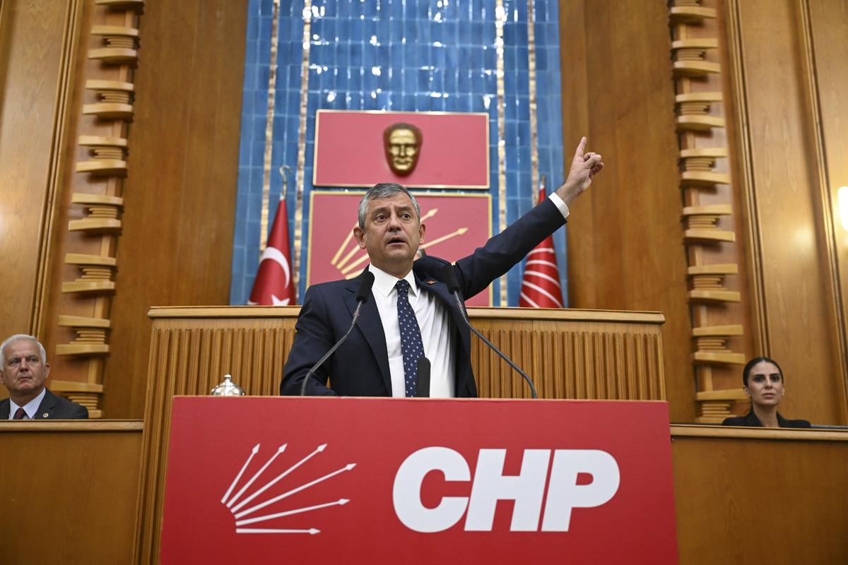 Son dakika | "Yeni partiyi" resmen duyurdu! Özel, CHP ye veda etti: "Ne İmamoğlu nu ne Yavaş ı geride bırakırız" 3