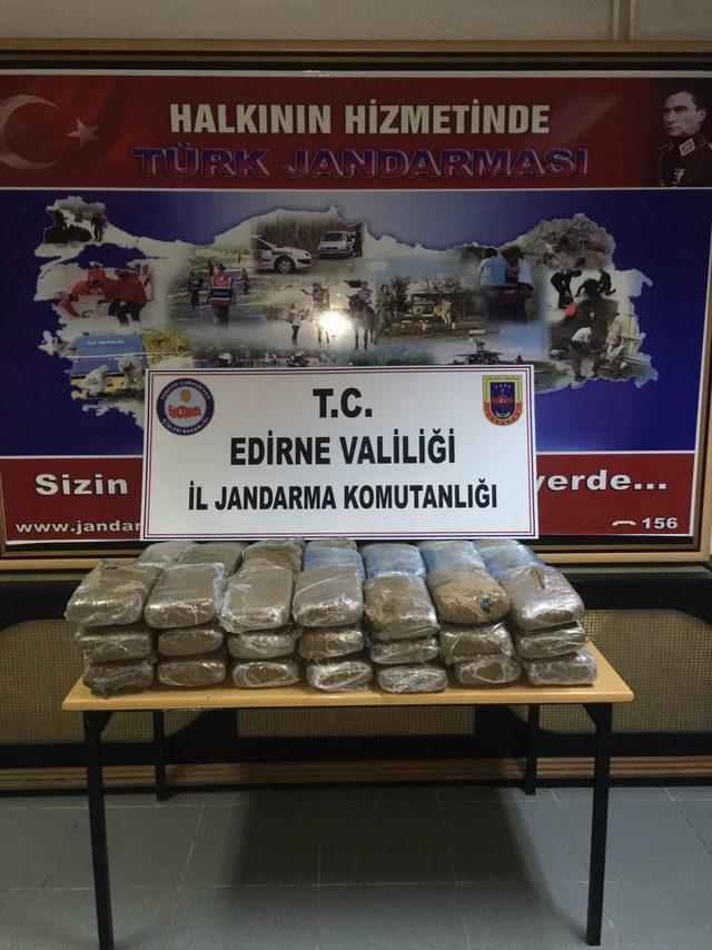 Edirne’deki uyuşturucu operasyonunda 9 tutuklama