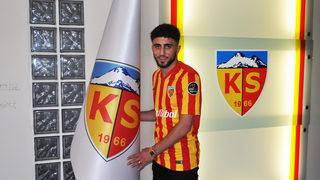 Bilal Başacıkoğlu Kayserispor ile 3 yıllık sözleşme imzaladı!
