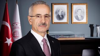 Bakan Uraloğlu 15 Temmuz gecesini anlattı! Abdest alıp çocuklarla vedalaştım
