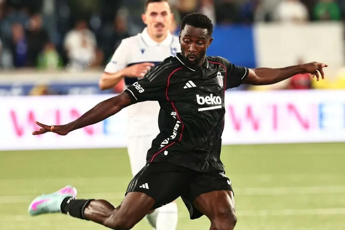 Beşiktaş a Midtjylland maçı öncesi sakatlık şoku! 2