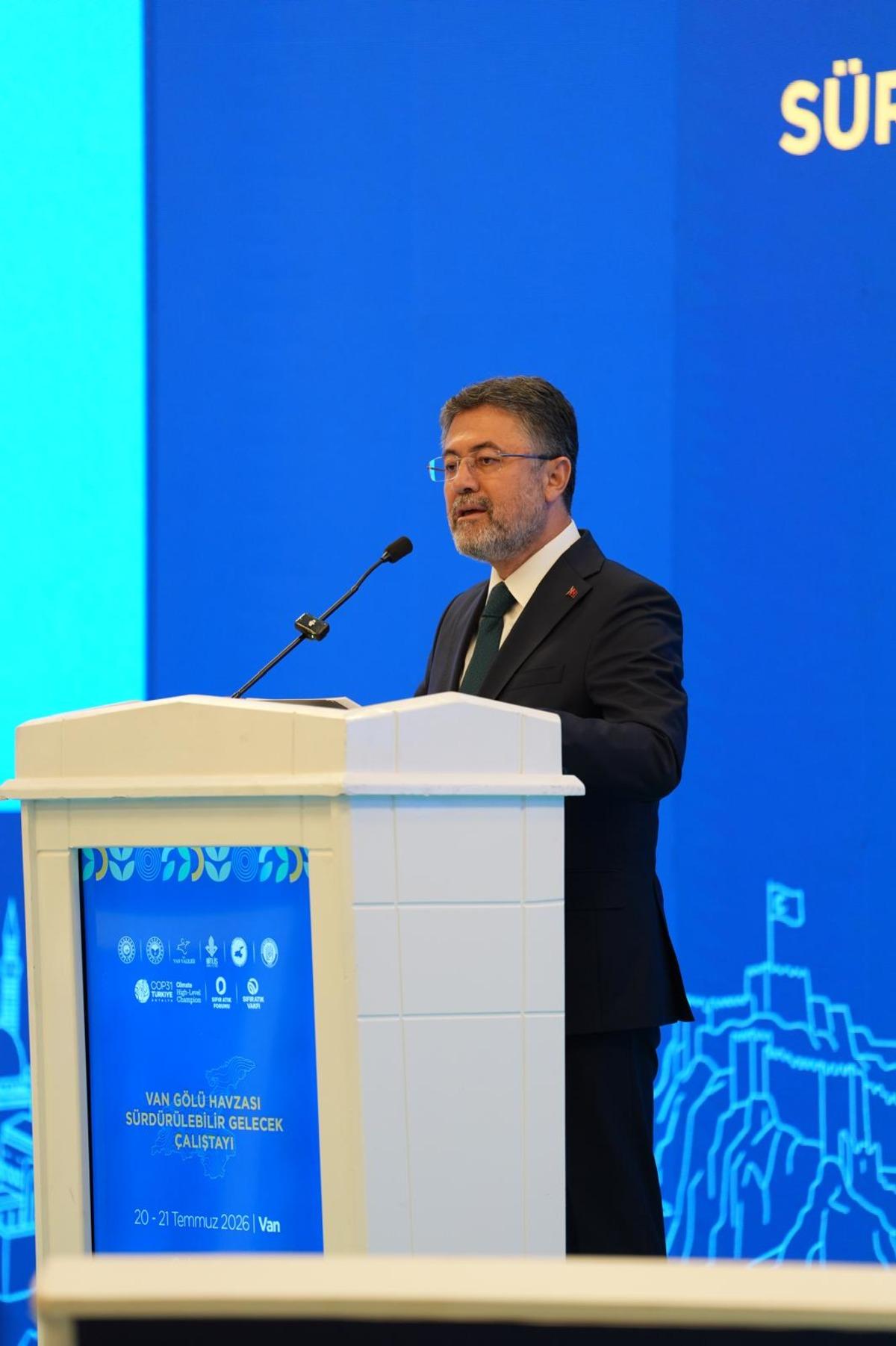Van Gölü Havzası Sürdürülebilir Gelecek Çalıştayı gerçekleştirildi! Bakan Yumaklı: "Ana hedefimiz geleceği planlamak" 2