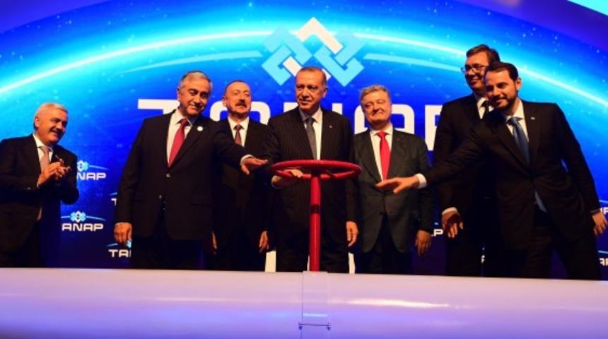 TANAP hizmete girdi! Cumhurbaşkanı Erdoğan tarihi açılışta müjde: 10 bin kişiye istihdam olacak!