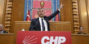 &Ouml;zel'in a&ccedil;ıklamasının ardından CHP'de istifa yağmuru