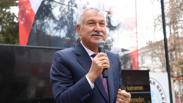 Zeydan Karalar'dan 'Yeni parti' kararı: CHP'de kalacağım 