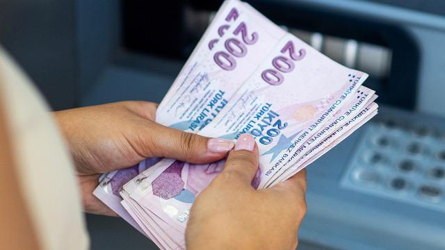 Banka işlemlerinde yeni dönem! Yargıtay kararı verdi: Ücreti müşteri ödeyecek
