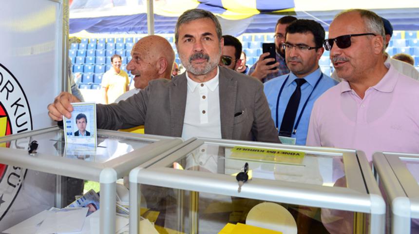 Fenerbah&ccedil;e'de Aykut Kocaman devri bitti