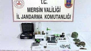 Uyuşturucu taciri 2 şüpheli yakalanıp tutuklandı