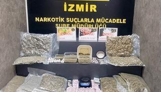 İzmir&rsquo;de zehir tacirlerine baskın: 11,5 kilo uyuşturucu ele ge&ccedil;irildi