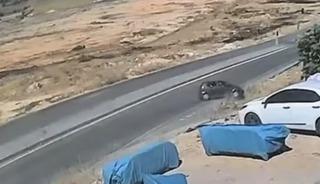 Gaziantep&rsquo;te kontrolden &ccedil;ıkan ara&ccedil; menfezde ters d&ouml;nd&uuml;