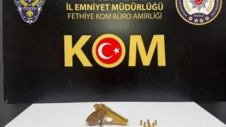 Muğla ve Antalya'da silah kaçakçılığı operasyonunda 10 şüpheli yakalandı