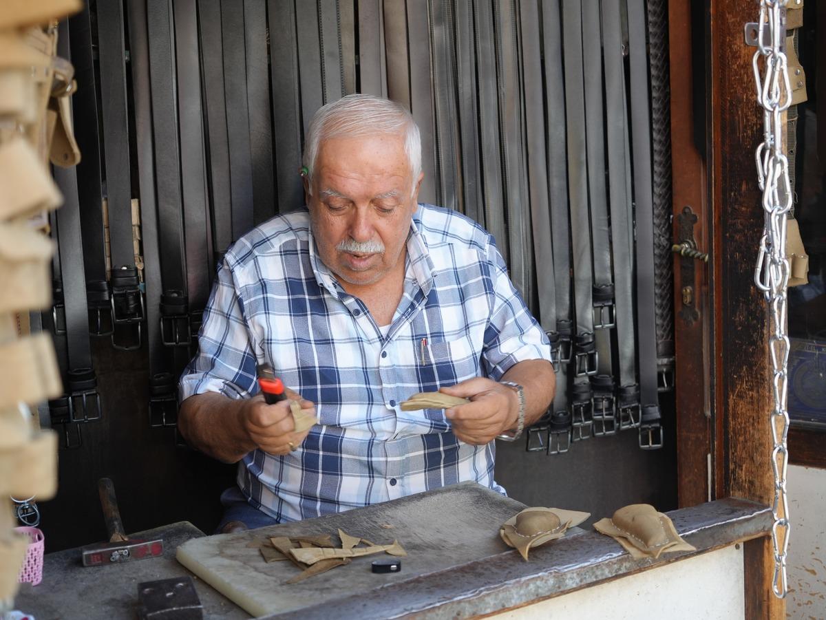 2 metrekarelik dükkanında üretiyor, 81 ile gönderiyor 1