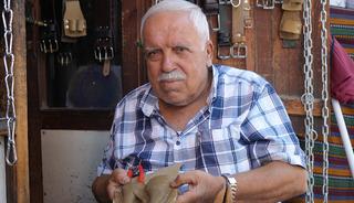2 metrekarelik d&uuml;kkanında &uuml;retiyor, 81 ile g&ouml;nderiyor