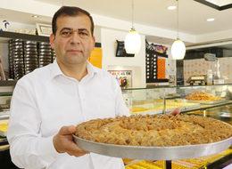 Tatlıcılardan markette, fırında tatlı satılmasına tepki