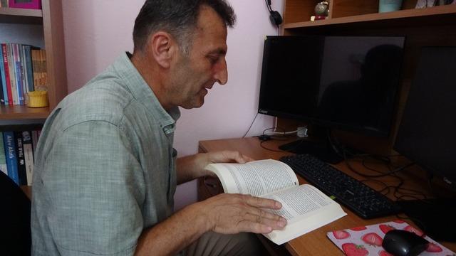 63 yaşında torununa destek için YKS'ye girdi, Türkiye birinciliğiyle gururlandı