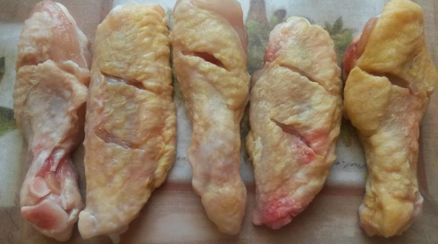 Bir kez daha düşünelim: Buzluktaki tavuk bozulur mu?