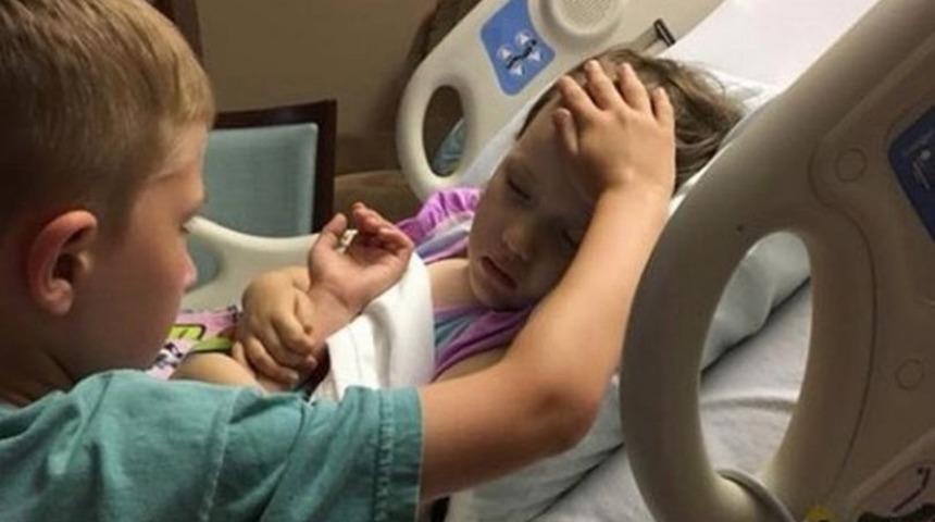 Fotoğraftaki küçük kız saatler sonra kansere yenik düştü