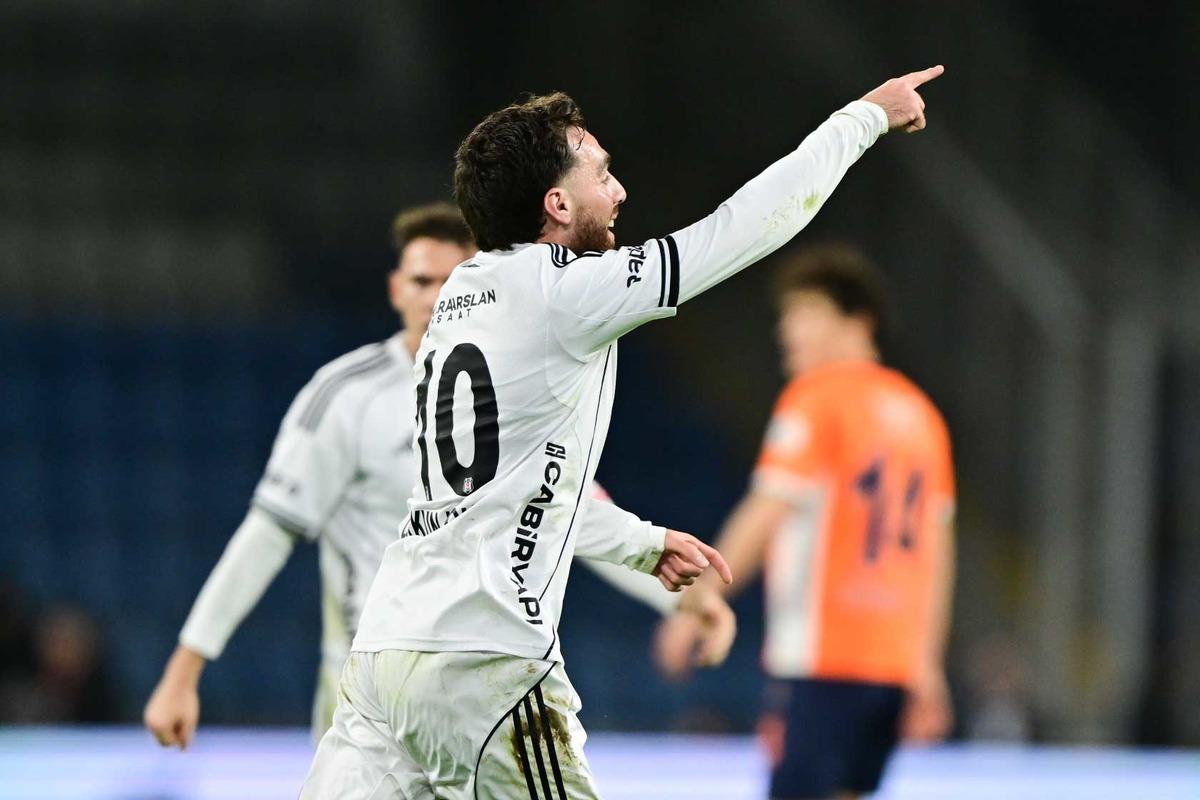 Beşiktaş ta Vincenzo Italiano dan Midtjylland maçı öncesi büyük şaşkınlık! "Beni çok şaşırttı" 6