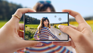 Samsung, yeni katlanabilir telefonlarını tanıttı! İşte fiyatları