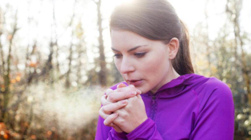 Soğuk havada y&uuml;z felcine dikkat!