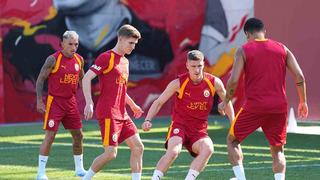 Galatasaray, günü çift antrenmanla tamamladı
